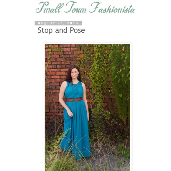 𝒯 𝑒 𝒶 𝓁 | 𝒜𝓃𝓉𝒽𝓇𝑜 𝑀𝒶𝓍𝒾 𝒟𝓇𝑒𝓈𝓈 - Picture 4 of 8